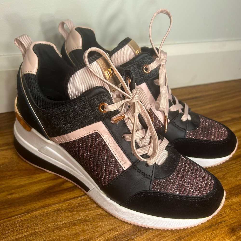 Michael Kors Georgie Trainer Sneaker sparkley pink and black!